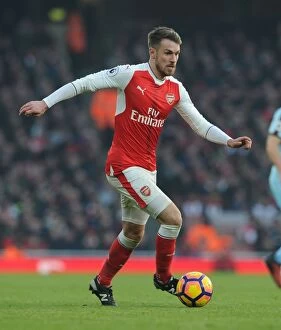 Arsenal v Burnley 2016-17 Collection: Arsenal's Aaron Ramsey in Action during the Arsenal vs. Burnley Premier League Match, 2016-17