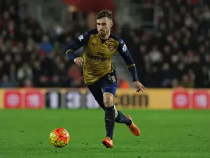Southampton V Arsenal 2015-16 Prints: Arsenal's Aaron Ramsey in Action: Southampton vs Arsenal (Premier League 2015-16)