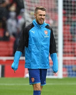 Arsenal v Benfica - Emirates Cup 2017-18 Collection: Arsenal's Aaron Ramsey Gears Up: Arsenal v Benfica, Emirates Cup 2017-18