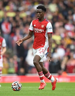 Arsenal v Chelsea 2021-22 Collection: Arsenal's Albert Sambi Lokonga Goes Head-to-Head with Chelsea in Premier League Showdown
