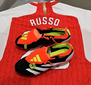 Arsenal's Alessia Russo Debuts New Adidas Boots in Barclays WSL Match Against Everton
