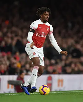 Arsenal's Alex Iwobi in Action Against Liverpool in the Premier League