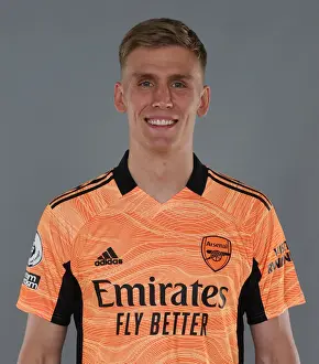 Arsenal's Alex Runarsson Gears Up for 2021-22 Season at London Colney Training Ground