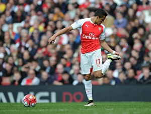Arsenal V Crystal Palace 2015-16 Prints: Arsenal's Alexis Sanchez in Action: Arsenal vs