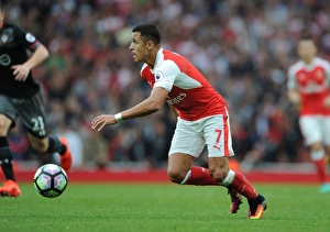 Arsenal V Southampton 2016-17 Prints: Arsenal's Alexis Sanchez in Action: Arsenal vs. Southampton, Premier League 2016-17