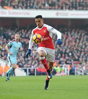 Arsenal V Burnley 2016-17 Prints: Arsenal's Alexis Sanchez in Action: Arsenal vs Burnley, Premier League 2016-17