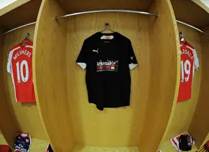Arsenal V Hull City 2014-15 Prints: Arsenal's Arsenal For Everyone T-Shirts in Home Changing Room (Arsenal vs Hull City)