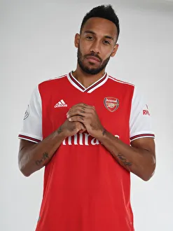 Arsenal's Aubameyang at 2019-2020 Team Photocall