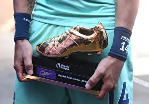 Arsenal's Aubameyang Claims Golden Boot after Securing Victory against Burnley
