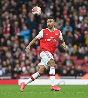 Arsenal's Aubameyang Faces Off in Intense Premier League Showdown Against West Ham