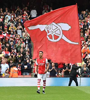 Arsenal's Aubameyang Gears Up: Arsenal vs. Chelsea Pre-Season Clash
