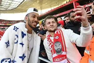 Arsenal's Aubameyang Greets Fans Before Arsenal vs Sheffield United, 2019-20 Premier League