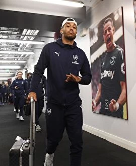 West Ham United v Arsenal 2018-19 Collection: Arsenal's Aubameyang Heads to Changing Room Before West Ham Clash (Premier League 2018-19)