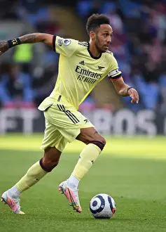 Arsenal's Aubameyang Ignites the Field: Crystal Palace vs. Arsenal, Premier League 2020-21