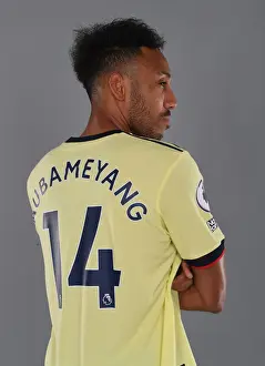 Arsenal's Aubameyang Kicks Off New Season Training