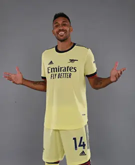 Arsenal's Aubameyang Kicks Off New Season at Training Ground