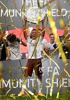 Arsenal's Aubameyang Lifts FA Community Shield after Victory over Liverpool