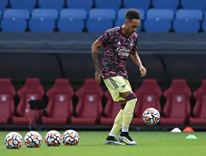 Burnley V Arsenal 2021-22 Prints: Arsenal's Aubameyang Prepares for Burnley Clash: Premier League 2021-22