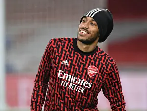 Arsenal's Aubameyang Prepares for Palace Clash in Empty Emirates Stadium (2020-21)