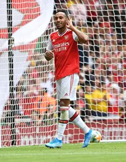 Arsenal's Aubameyang Scores in Emirates Cup Win Against Olympique Lyonnais