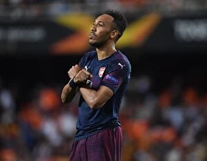 Images Dated 9th May 2019: Arsenal's Aubameyang Scores Fourth Goal in Europa League Semi-Final against Valencia
