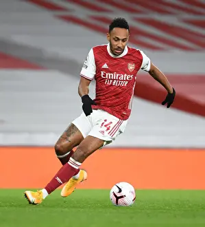 Arsenal's Aubameyang Shines in Empty Emirates Against Leicester City (2020-21)