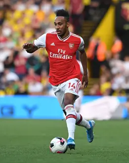 Arsenal's Aubameyang Shines in Watford Showdown (2019-20 Premier League)