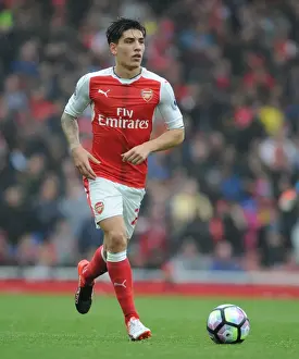 Arsenal V Southampton 2016-17 Prints: Arsenal's Bellerin in Action: Arsenal vs Southampton (2016-17)