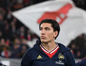 Images Dated 3rd October 2019: Arsenal's Bellerin Gears Up for Europa League Battle Against Standard Liege