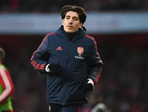 Arsenal V Sheffield United 2019-20 Prints: Arsenal's Bellerin Prepares for Sheffield United Clash in Premier League