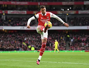 Arsenal's Ben White in Action: Arsenal vs. Brentford, Premier League 2022-23