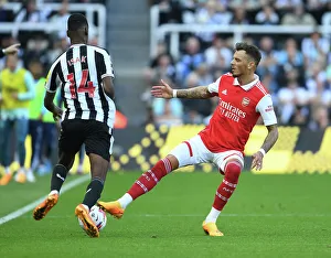 Arsenal's Ben White in Action: Newcastle United vs. Arsenal, 2022-23 Premier League Showdown at St. James Park