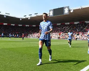 Arsenal's Ben White Gears Up for Southampton Clash in Premier League Showdown (2021-22)