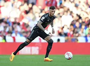 Nottingham Forest V Arsenal 2022-23 Prints: Arsenal's Ben White Shines in Nottingham Forest Showdown (2022-23 Premier League)