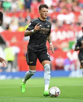 Arsenal's Ben White Stares Down Manchester United in Epic 2022-23 Premier League Clash