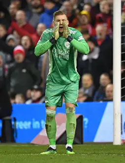 Nottingham Forest V Arsenal FA Cup 3rd And 2021-22 Prints: Arsenal's Bernd Leno in Action: FA Cup Third Round 2021-22 vs Nottingham Forest