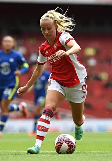 Arsenal Women V Chelsea Women - Mind Series 2021-22 Prints: Arsenal's Beth Mead in Action: Arsenal Women vs Chelsea Women at Emirates Stadium (2021-22 Mind Series)
