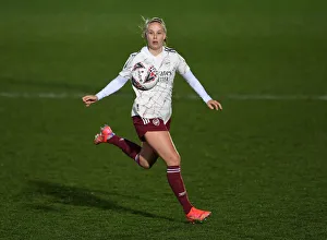 Arsenal's Beth Mead in Action: Chelsea Women vs. Arsenal Women, FA WSL Match, 2021 - Kingston Upon Thames