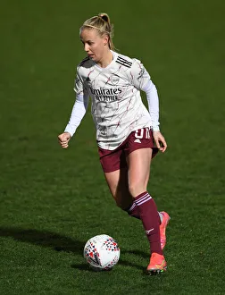 Arsenal's Beth Mead in Action: Chelsea Women vs. Arsenal Women, FA WSL Match, 2021