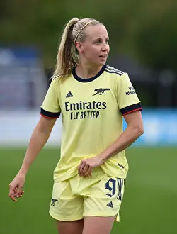 Arsenal's Beth Mead in Action: FA Cup 5th Round Clash vs. Crystal Palace Women