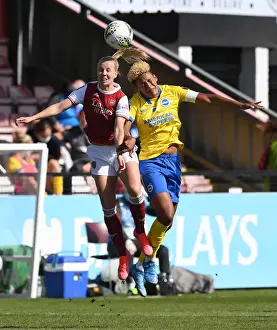 Arsenal's Beth Mead Goes Head-to-Head with Brighton in Empty FA WSL Match (2021)