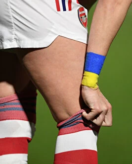 Images Dated 2nd March 2022: Arsenal's Beth Mead Honors Ukraine: Arsenal Women vs. Reading Women, FA WSL Match