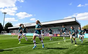 Arsenal's Beth Mead Prepares for WSL Clash Against West Ham United