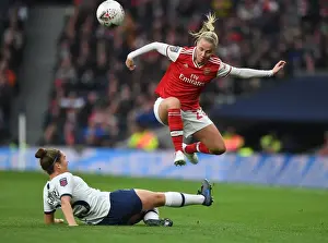Arsenal's Beth Mead Skips Past Tottenham's Hannah Godfrey in FA WSL Clash