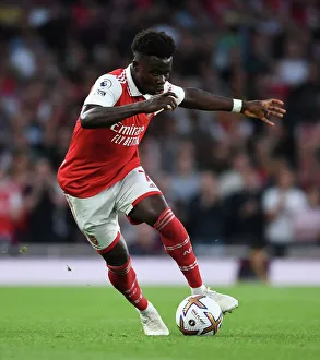 Arsenal's Bukayo Saka in Action: Arsenal vs. Aston Villa, 2022-23 Premier League