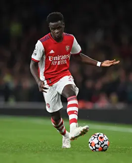 Arsenal V Crystal Palace 2021-22 Prints: Arsenal's Bukayo Saka in Action: Premier League 2021-22 - Arsenal vs Crystal Palace