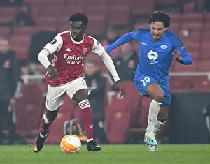 Arsenal's Bukayo Saka Clashes with Molde's Henry Wingo in Europa League Showdown