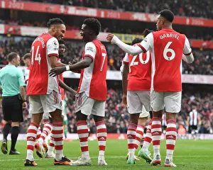Arsenal's Bukayo Saka and Pierre-Emerick Aubameyang Celebrate First Goal vs. Newcastle United (Arsenal 1-0 Newcastle, 2021-22)