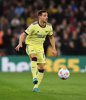 Arsenal's Cedric Faces Off in Intense Premier League Showdown Against Crystal Palace