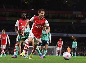 Arsenal's Cedric Soares in Action Against Leicester City, Premier League 2021-22